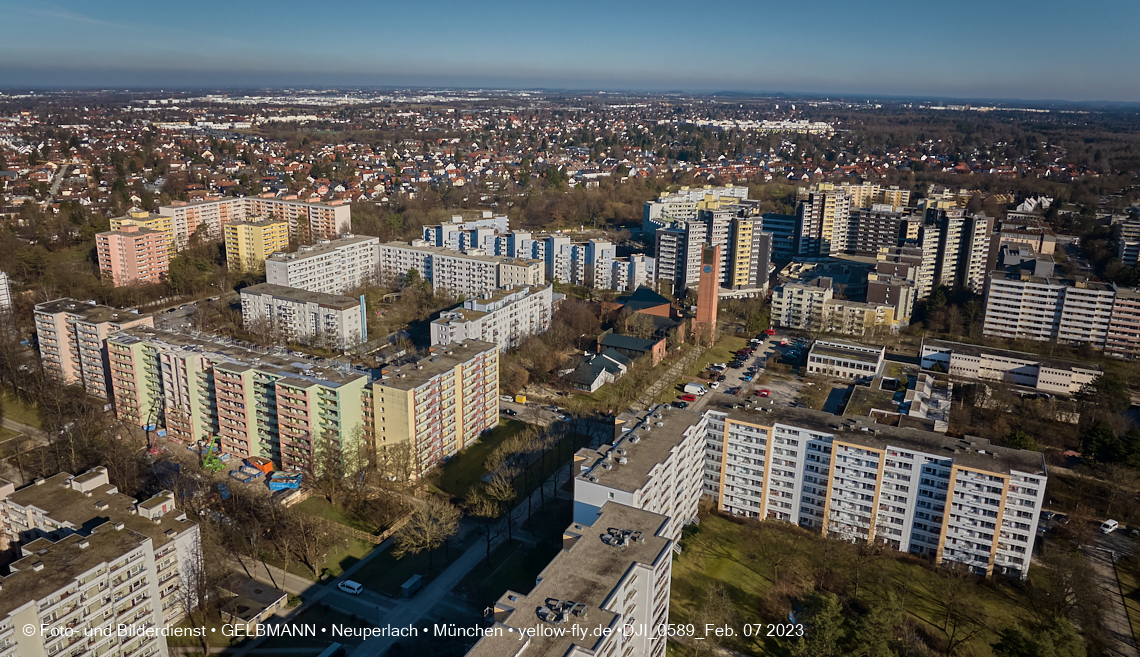 07.02.2023 - Luftbilder vom Marx-Zenrtum und Umgebung in Neuperlach
